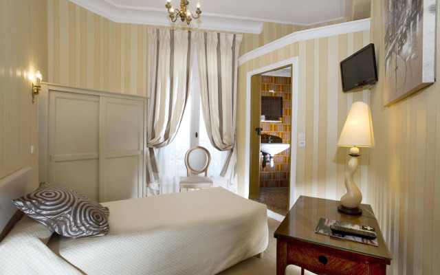 Hotel La Canopee