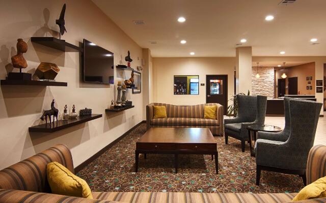 Best Western Lindsay Inn & Suites