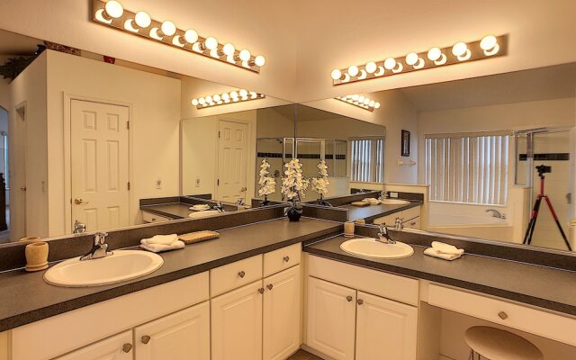 Oasis Villa by Florida Spirit