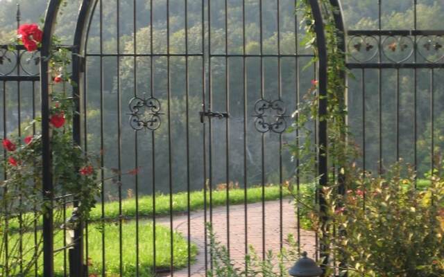 Sacred Clay Inn