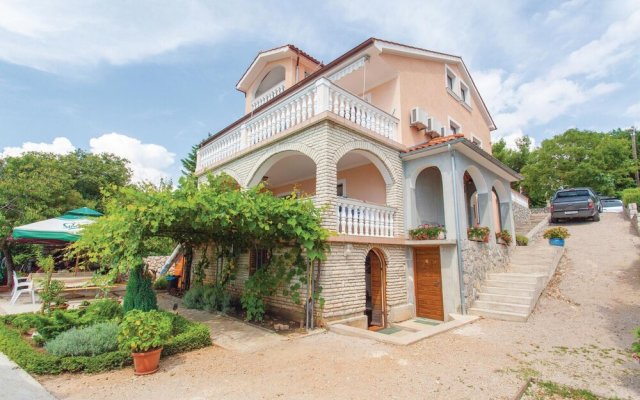 Beautiful Home In Malinska With Wifi And 3 Bedrooms