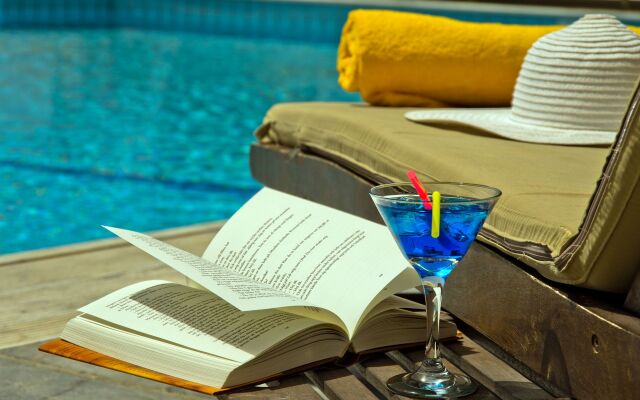 Minos Hotel