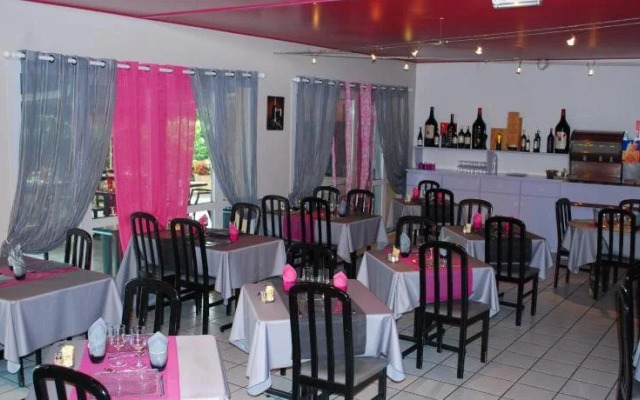 Sas L'artel Hotel Restaurant