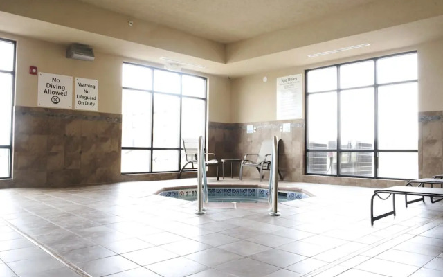 Holiday Inn Express Urbandale Des Moines