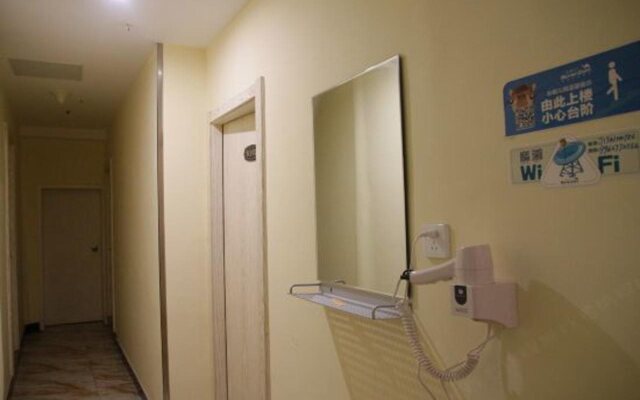 Jitai Hotels (Shanghai Laoximen)