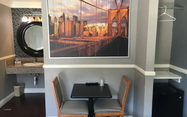 Hotel Salina Long Beach