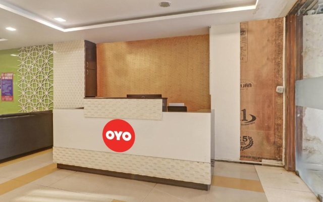 OYO Flagship 81027 Star Inn Near Durgam Cheruvu