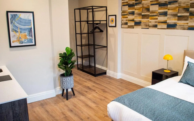 The Gresham Aparthotel