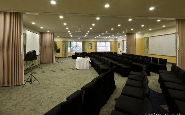 Distinction Hamilton Hotel & Conference Centre