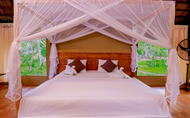 Yala Safari Camping
