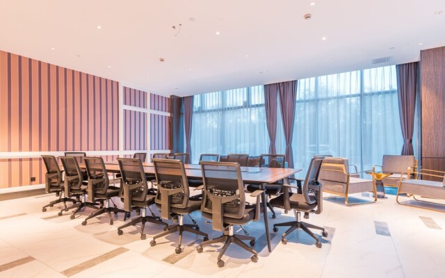 Magnolia Hotel Pudong Tourist Resort Airport Store