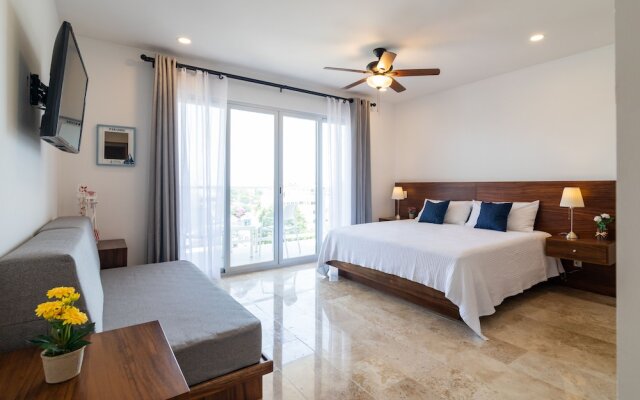 Kuyaan Coral Suites by Alex