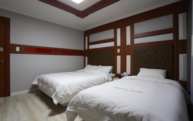 Paradaise Motel