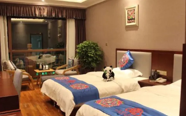Yunshang Holiday Hotel