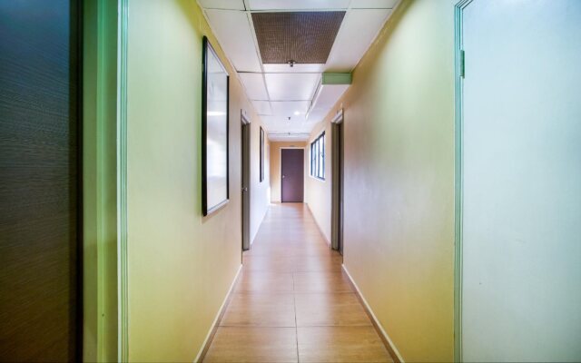 Hotel Calmo Bugis