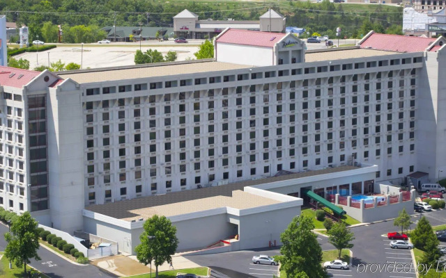 Thousand Hills Resort Hotel