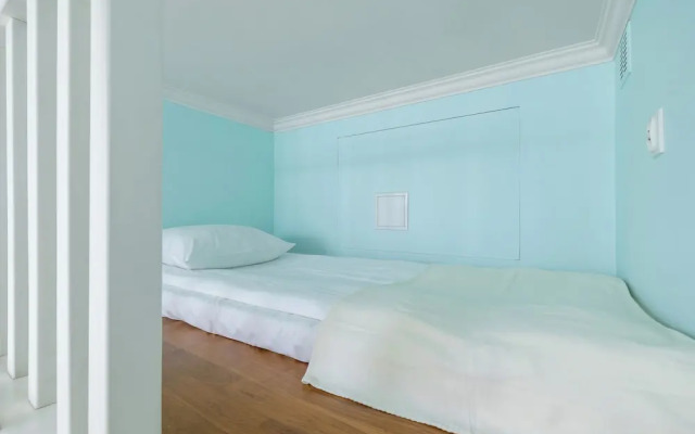 Cozy Apartment in the Center by Renters