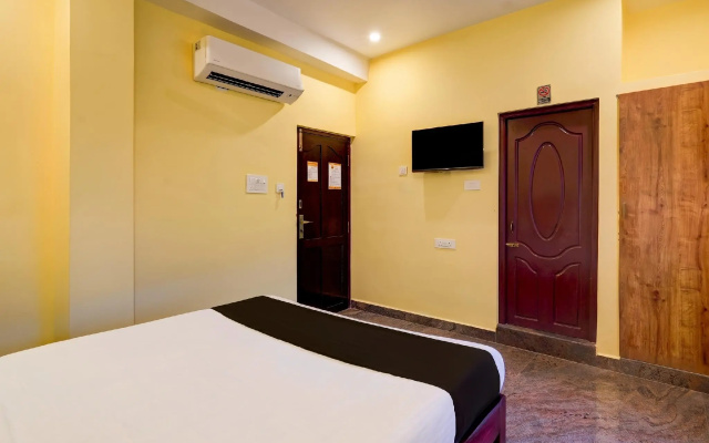 Itsy Hotels Prakasam Residency