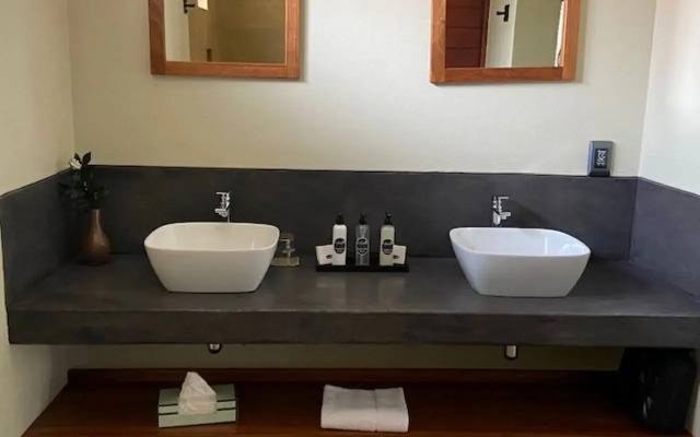 La Lechere Guest House