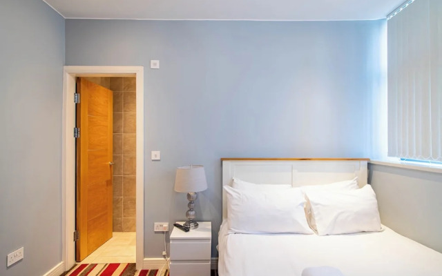 Ebenezer Street Retreat - Spacious 4 Bedroom House