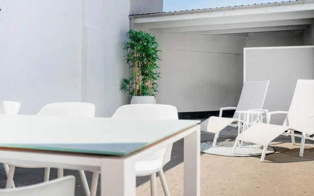 Charming Ostend Home Near Beach City Center