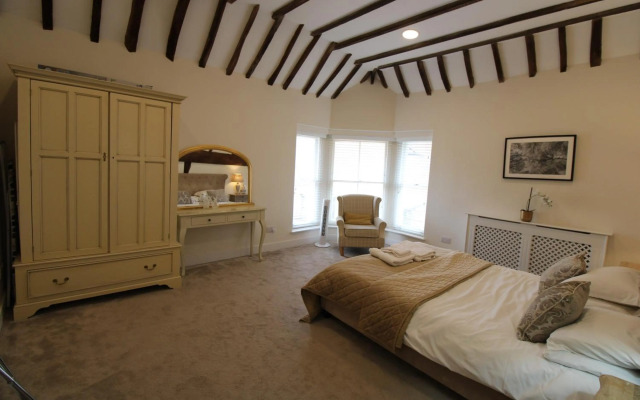 The Warren @ Short Stays