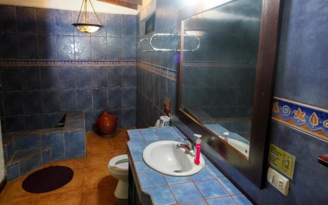 Tamarindo Backpackers