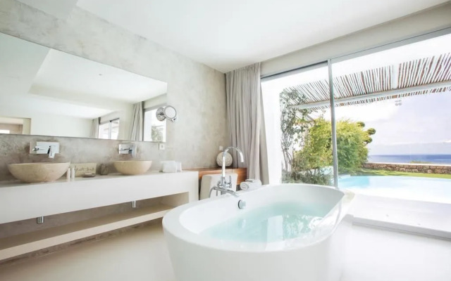 Destino Five Ibiza - 5-Star Grand Luxe Resort