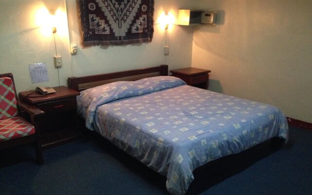 Phoenix Hotel