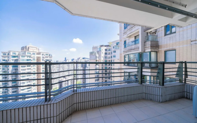 Tyms Elegant 4BR 2BA Apt Xujiahui Malls