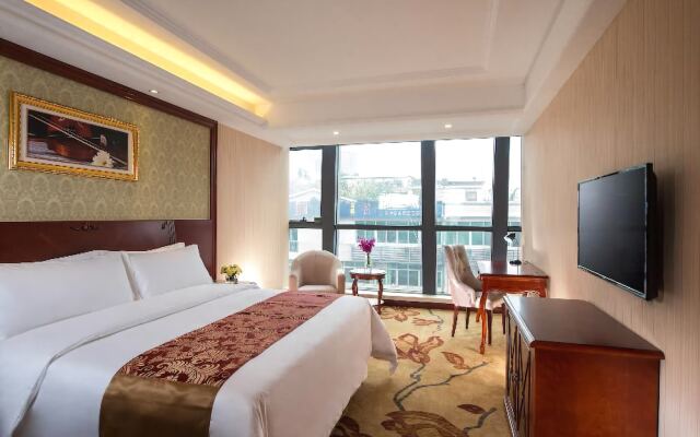 Vienna Hotel Shanghai Hongqiao Hub Jiading New City