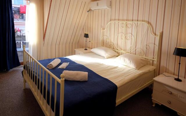 Bfg Suites Leselidze