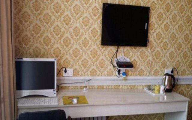 Liaocheng Shenxian Rainbow Express Inn