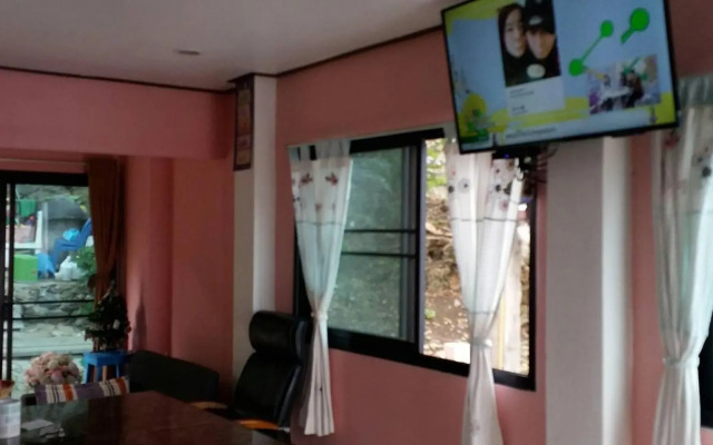 Ocean View Resort - Koh Sichang