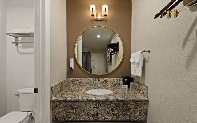 Red Roof Inn Carson - Wilmington