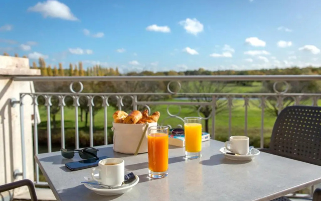 Mercure Chantilly Resort & Conventions