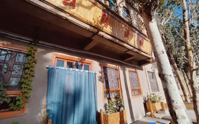 The Silkroad Lodgings