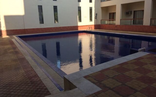 Kings Crown Resort - Mandarmani