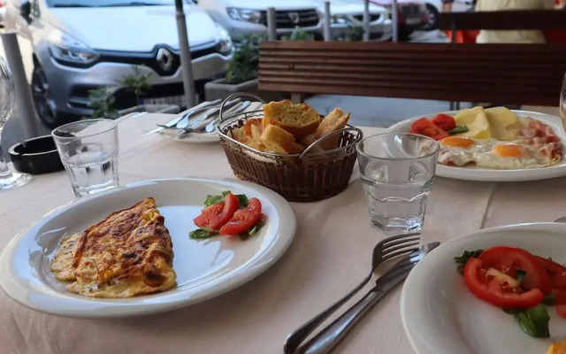 St Luke Heritage Hotel