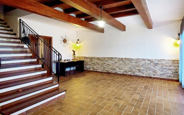 Stunning Apartment in Castelsardo With 4 Bedrooms