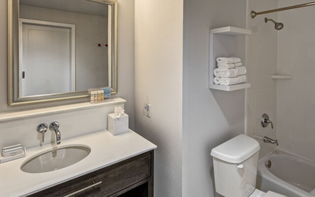 Hampton Inn Miami Beach - Mid Beach, FL