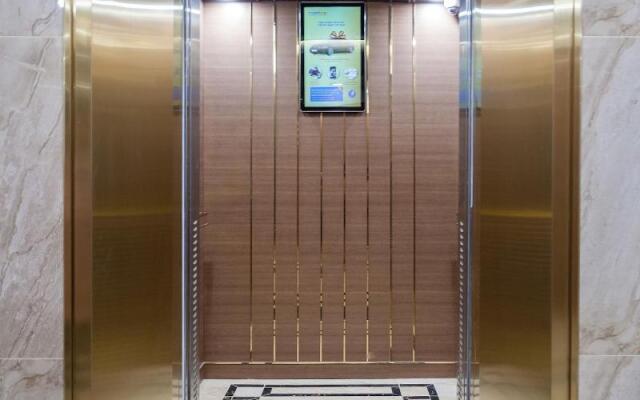 Vinhome Golden River Apartment - M'Homme