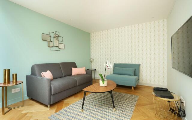 New and Lovely apartment center of Paris (Cléry)