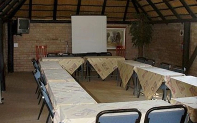 Jacaranda Lodge
