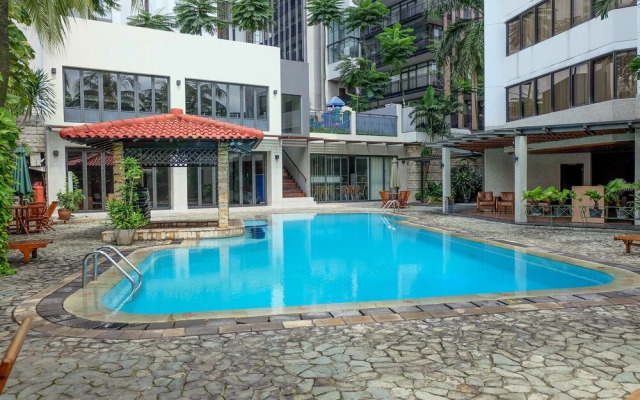 Spacious 3br Senopati Apartment Near Scbd