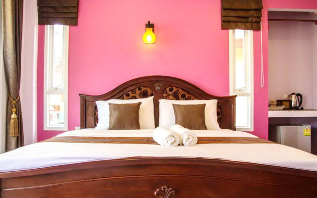 Lanta Riviera Villa Resort