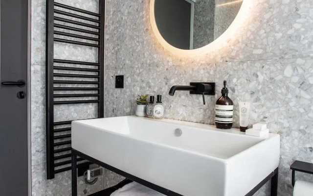 Magnificent 1br/4p Apartment - Montorgueil 5