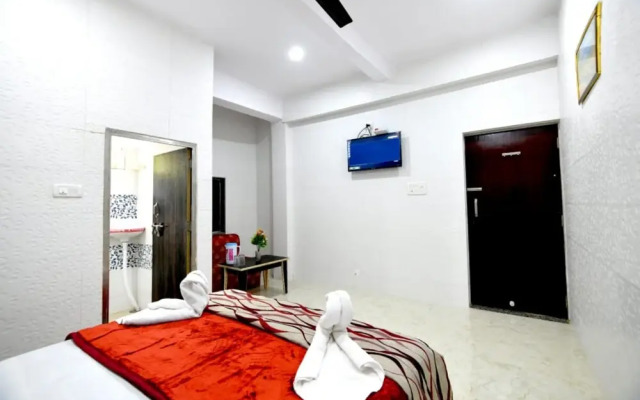Goroomgo Royal Agrawal Palace Agra