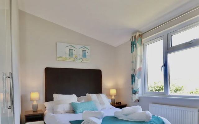 23 Bossiney Bay