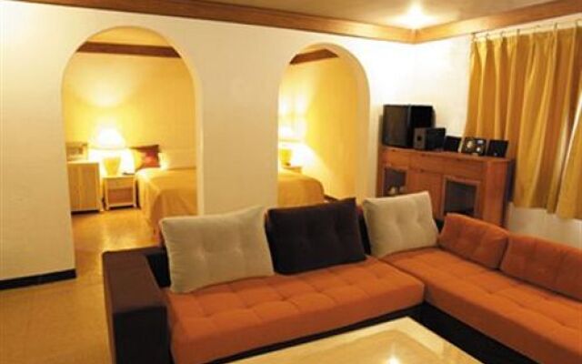 Hotel Heaven II